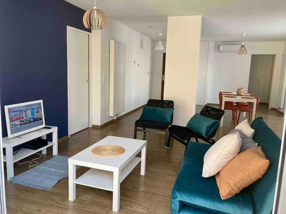 Quai Sud - Gare, 100 M2, Parking, Wifi, Superette, Lave Linge Apartment Анже Екстериор снимка